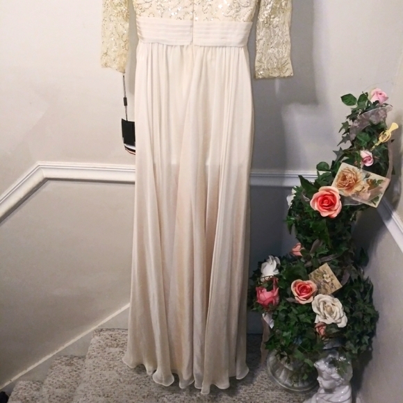 La Femme Beige Sequin & Lace Bodice Mother Of The Bride Dress Style 19318 Size 8 - Picture 9 of 12